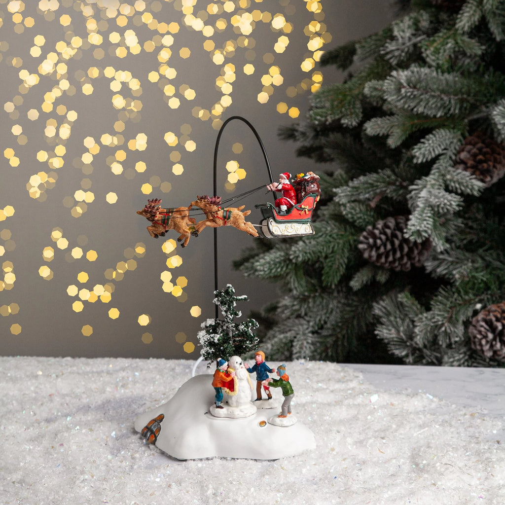 SANTA CLAUS IS COMING TO TOWN