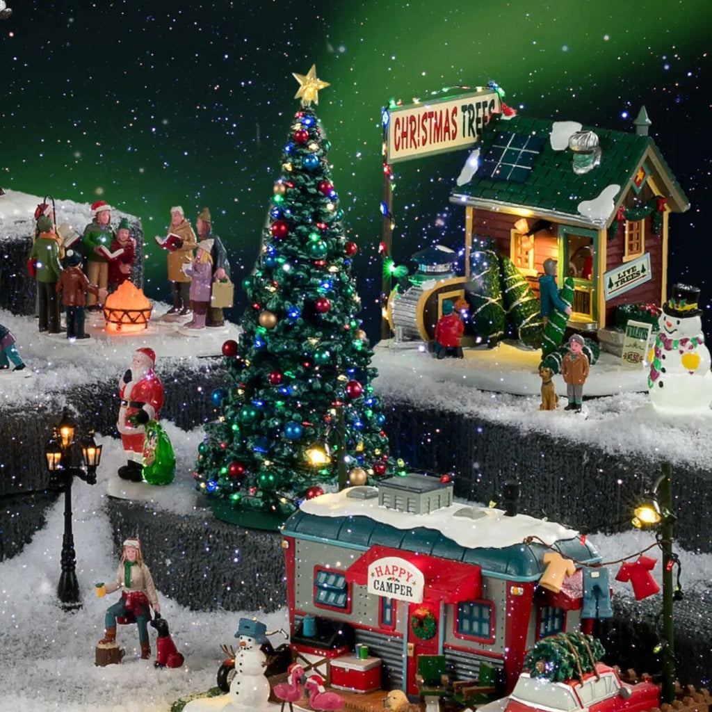 OUTDOOR HOLIDAY TREE